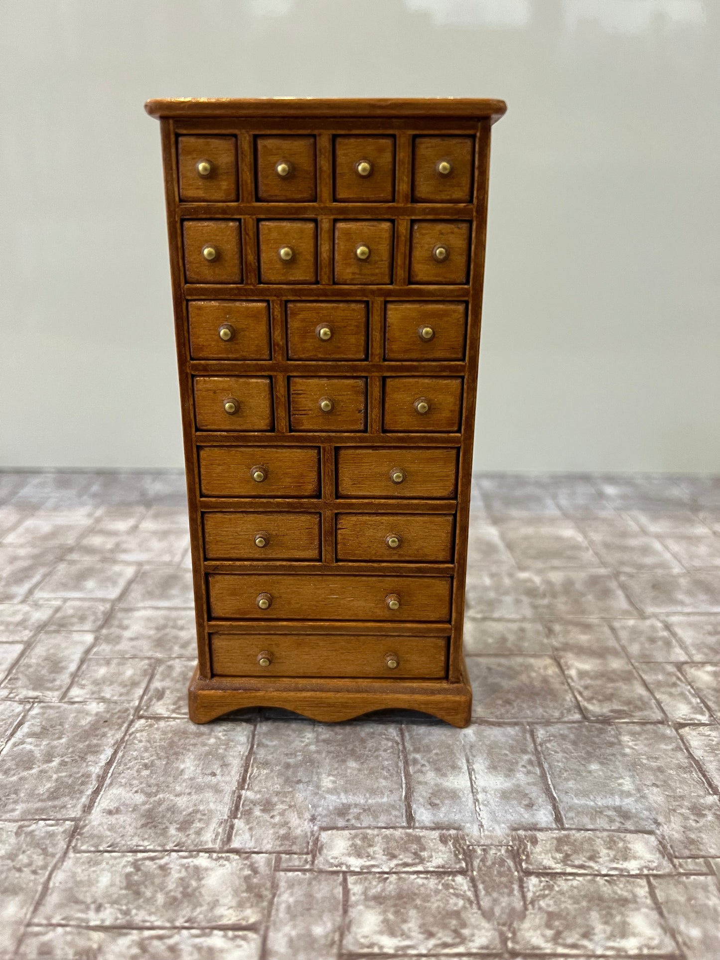 Hoge ladenkast 20 lades