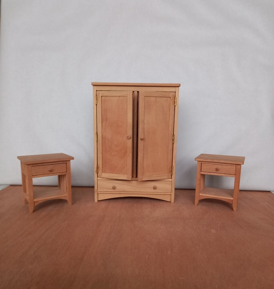 Slaapkamerkast met 2 nachtkastjes